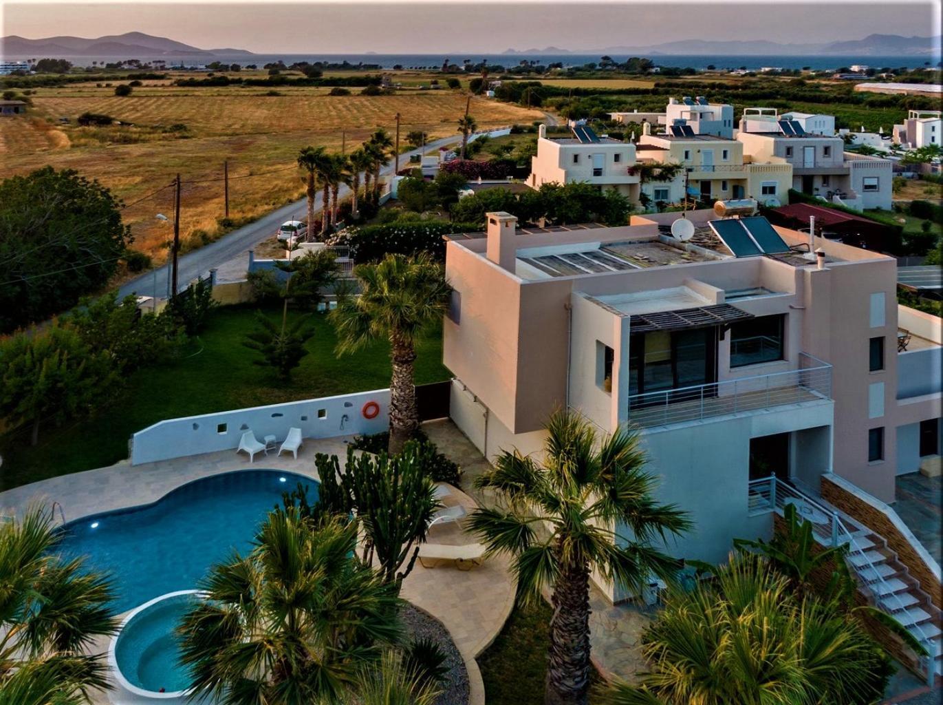 Xenos Villa 2 With A Private Pool,Near The Sea Tigaki Extérieur photo