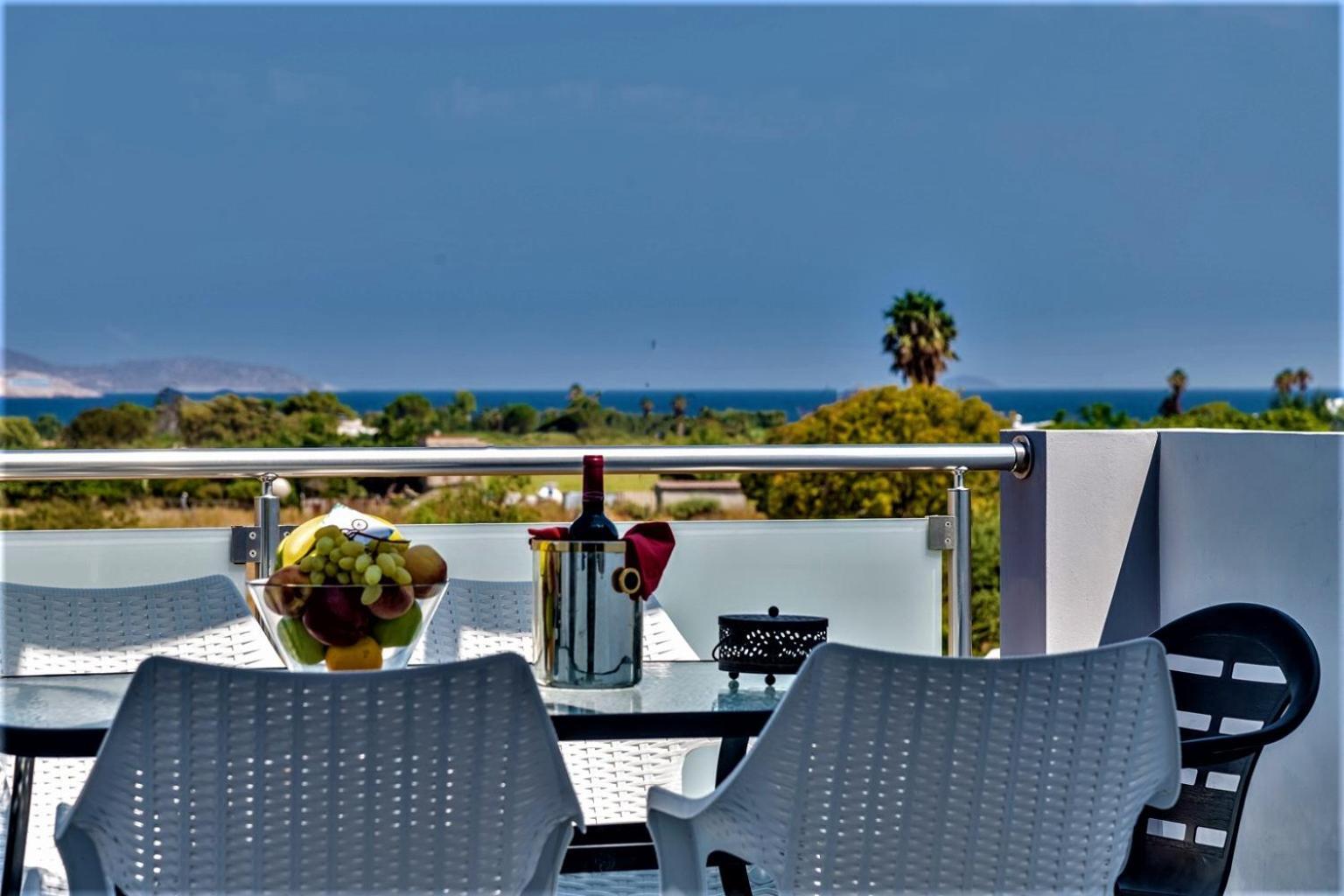 Xenos Villa 2 With A Private Pool,Near The Sea Tigaki Extérieur photo