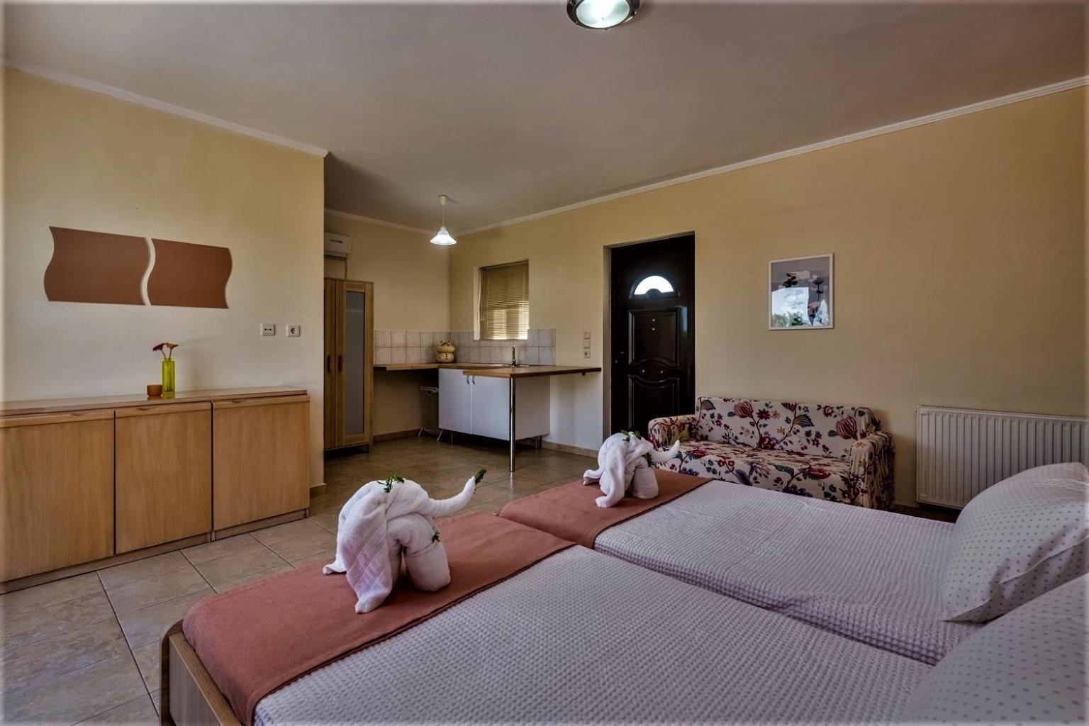 Xenos Villa 2 With A Private Pool,Near The Sea Tigaki Extérieur photo